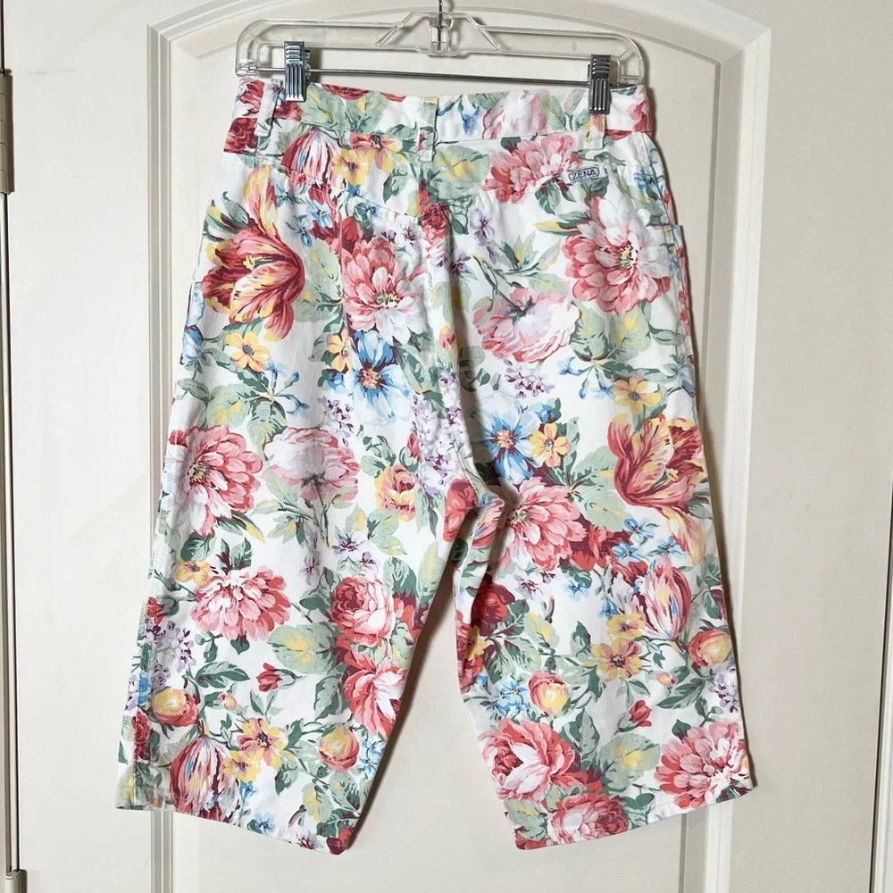 Vintage 90s Zena Floral Denim High Waisted Bermuda Shorts Size 13 USA